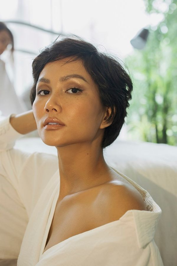 Bất ngờ trước nhan sắc 