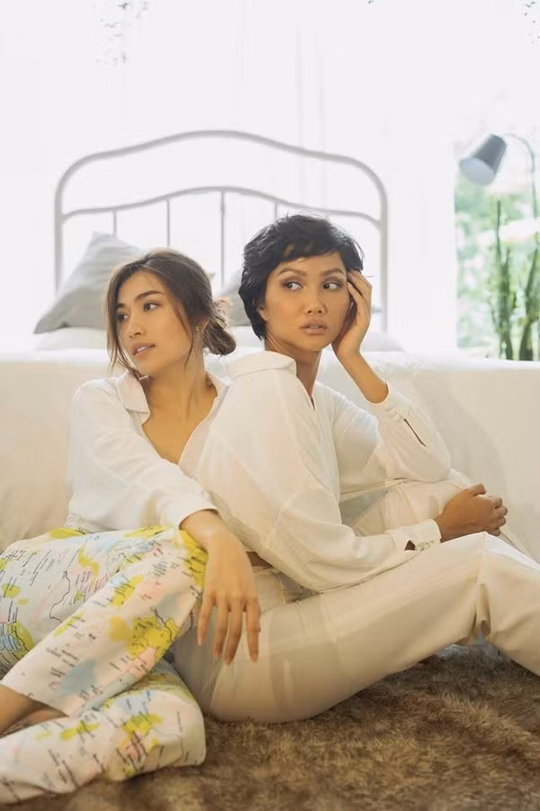 Bất ngờ trước nhan sắc Bất ngờ trước nhan sắc