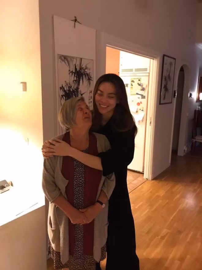 Gia cảnh của bố mẹ Kim Lý tại Thụy Điển ra sao? ảnh 5 Gia cảnh của bố mẹ Kim Lý tại Thụy Điển-5