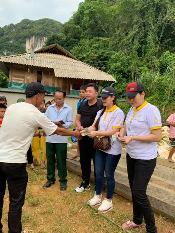 Điều hối tiếc nhất đời của nữ ca sĩ vừa bị mất cắp 5 tỷ