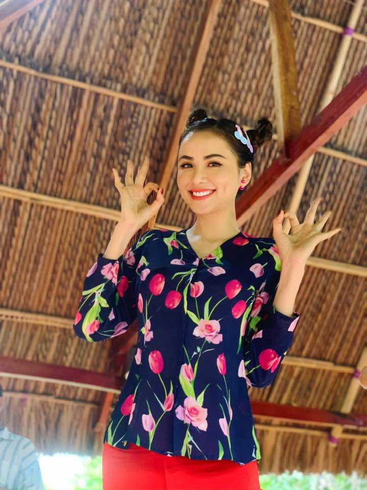 Hoa hậu Diễm Hương: "Tôi mất hàng triệu đô trong 9 năm đăng quang" ảnh 8 Hoa hậu Diễm Hương: Tôi mất hàng triệu đô trong 9 năm đăng quang-9