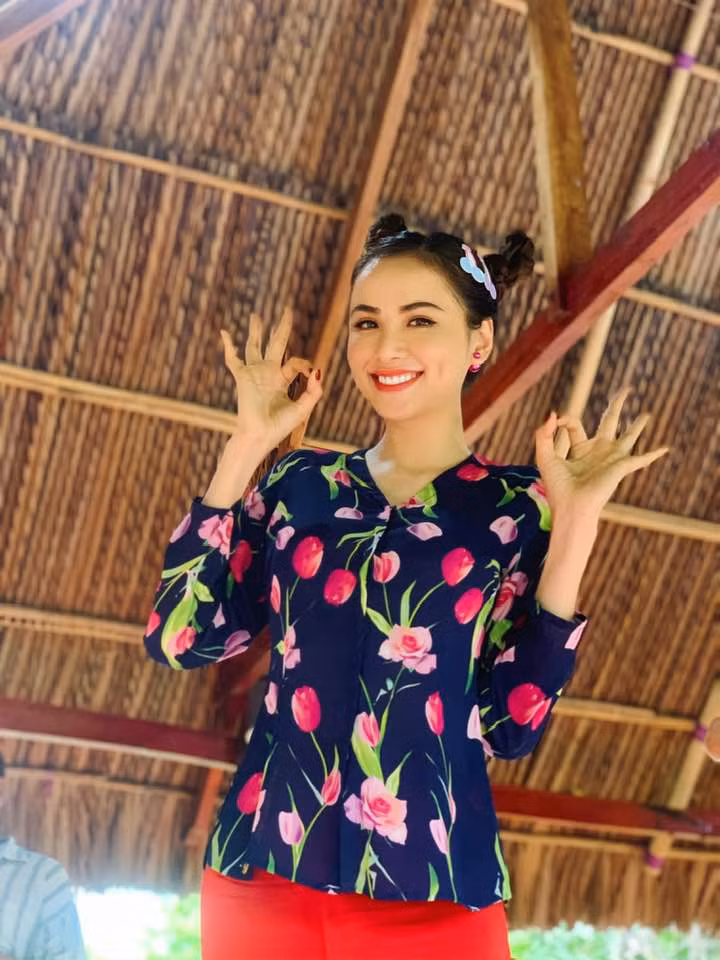 Hoa hậu Diễm Hương: Tôi mất hàng triệu đô trong 9 năm đăng quang-9