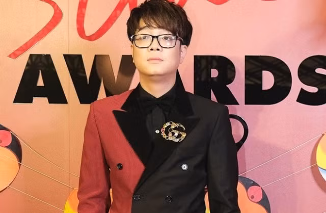 Ca sĩ Bùi Anh Tuấn.