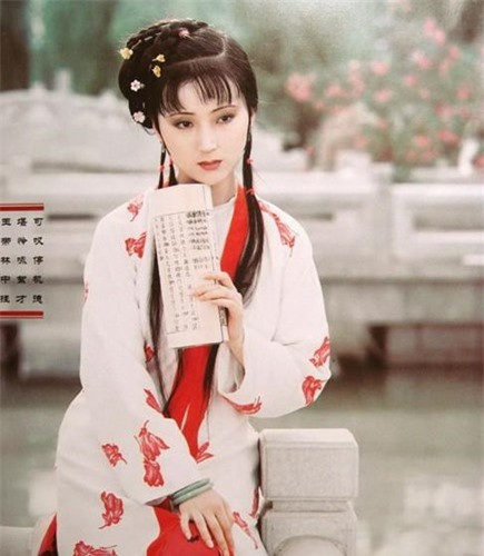 Lật tẩy nguyên nhân Phượng Ớt yêu mến Lâm Đại Ngọc - Hình 4 Lat tay nguyen nhan Phuong Ot yeu men Lam Dai Ngoc-Hinh-4