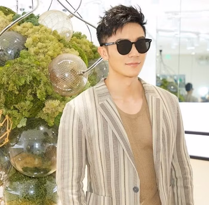 Lý Thần chia tay vì Phạm Băng Băng không sinh con? ảnh 1