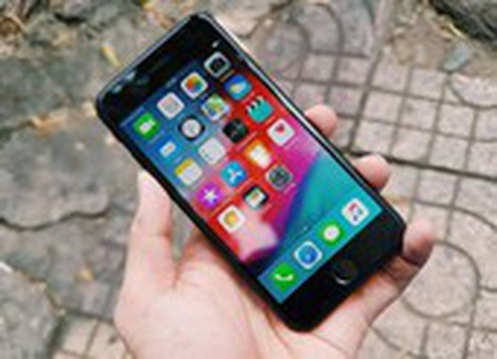 Nhiều mẫu iPhone đồng loạt giảm giá gần 1 triệu đồng ảnh 1 iPhone 7 giảm giá chỉ còn 4,8 triệu đồng