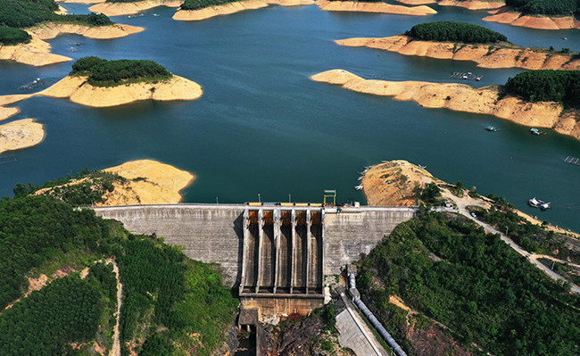 Thủy điện Bình Điền thiếu 300 triệu m3. Ảnh:Võ Thạnh. Thủy điện Bình Điền thiếu 300 triệu m3. Ảnh: Võ Thạnh.