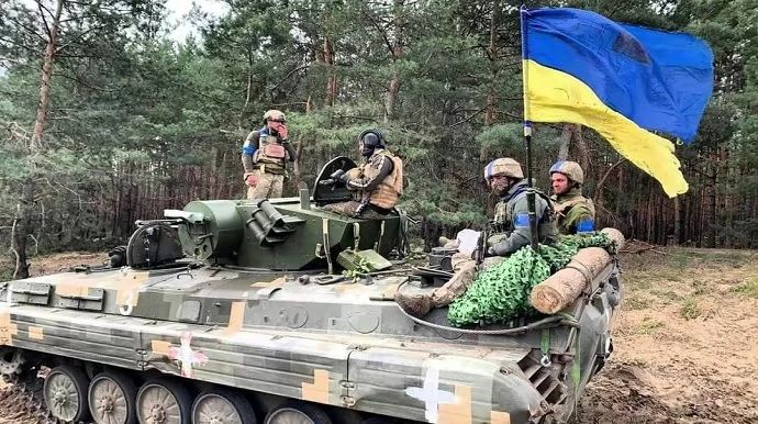 Kiev tự tin đối phương không thể đánh lớn ở Kharkov