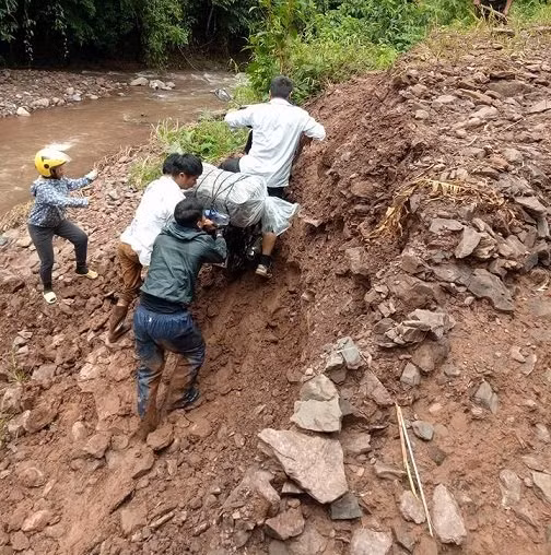 giáo viên vùng cao, tựu trường, khai giảng, giáo viên
