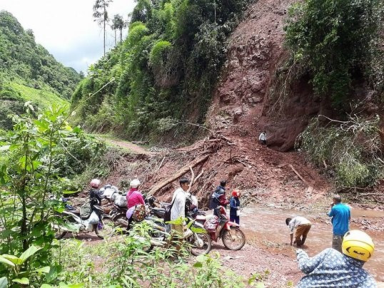 giáo viên vùng cao, tựu trường, khai giảng, giáo viên