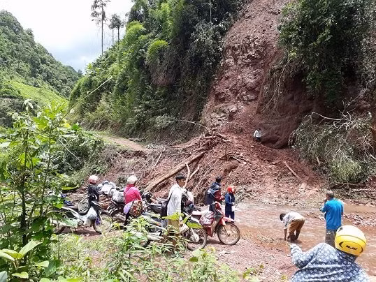 giáo viên vùng cao, tựu trường, khai giảng, giáo viên