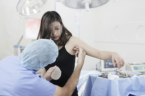 Keyword đầu tiên có dấu