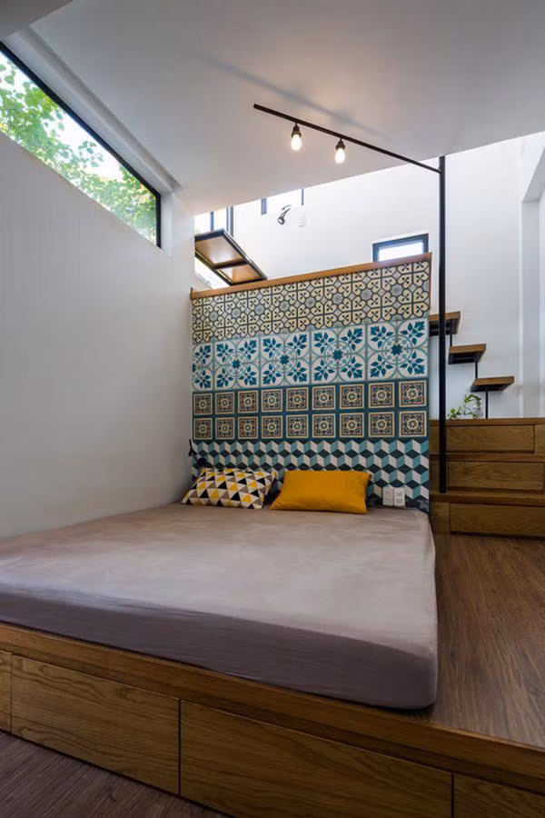 Vợ chồng Việt xây nhà “siêu nhỏ” 18m2 đẹp xuất sắc khiến báo Mỹ trầm trồ