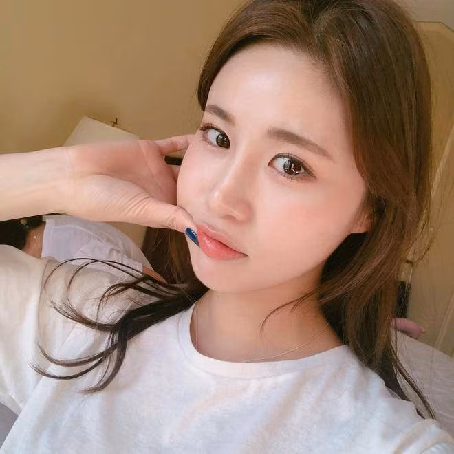 truoc khi di ngu, thoa len mat vai giot nay, ban se an gian duoc ca chuc tuoi - 6