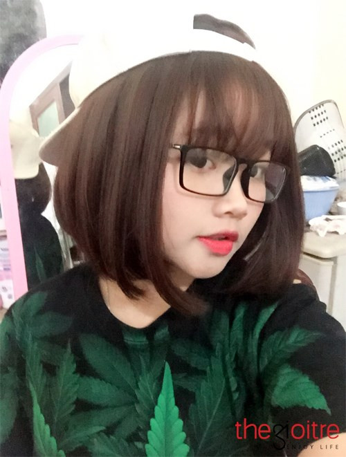 Để vừa kinh doanh, vừa học tập tốt cô lớp trưởng Hoàng Thị Hương đã phải nỗ lực rất nhiều. Để vừa kinh doanh, vừa học tập tốt cô lớp trưởng Hoàng Thị Hương đã phải nỗ lực rất nhiều.