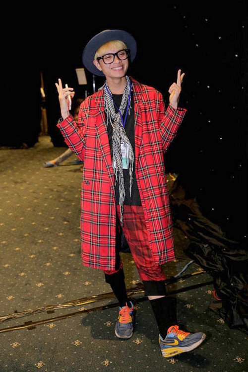 Những bộ cánh "thảm họa" tại các show thời trang Việt ảnh 12 thoi trang tham hoa phunutoday12