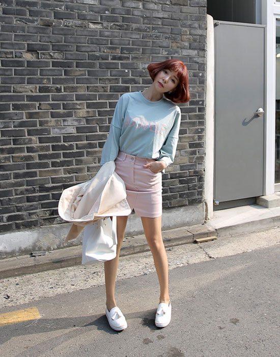 Gợi ý mặc đẹp xuống phố ngày thời tiết “ẩm ương“ ảnh 9 Gợi ý mặc đẹp xuống phố ngày thời tiết “ẩm ương“ ảnh 9