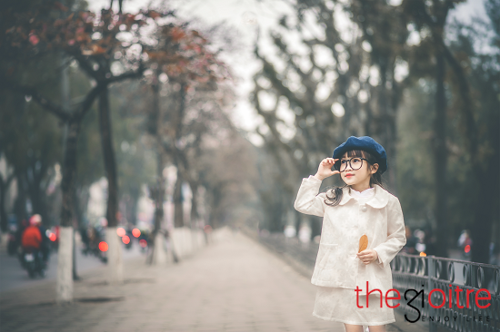 Bé gái 7 tuổi Hà thành đẹp như ngôi sao nhí