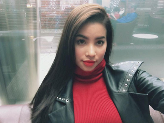 Phạm Hương khoe street style sang chảnh ở trời Tây ảnh 11