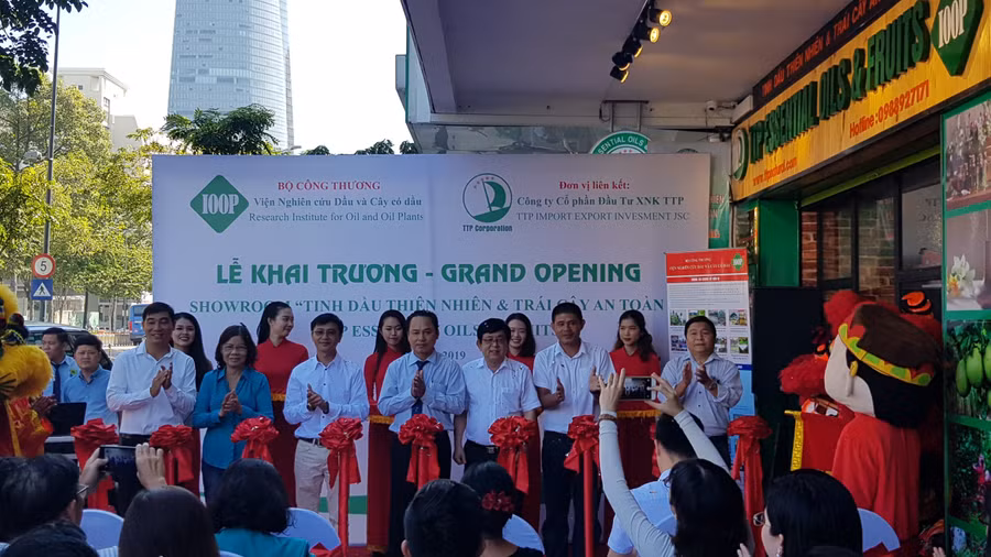 Buổi lễ giới thiệu sản phẩm nghiên cưu khoa học