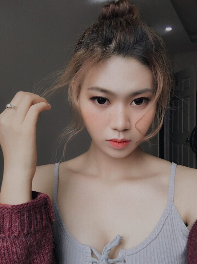 Ảnh đôi bạn thân chênh lệch chiều cao 35cm gây “sốt” trên mạng ảnh 5 Cô có gương mặt xinh xắn cùng vóc dáng đẹp nên được nhiều người khuyên rằng nên thử sức với nghề người mẫu