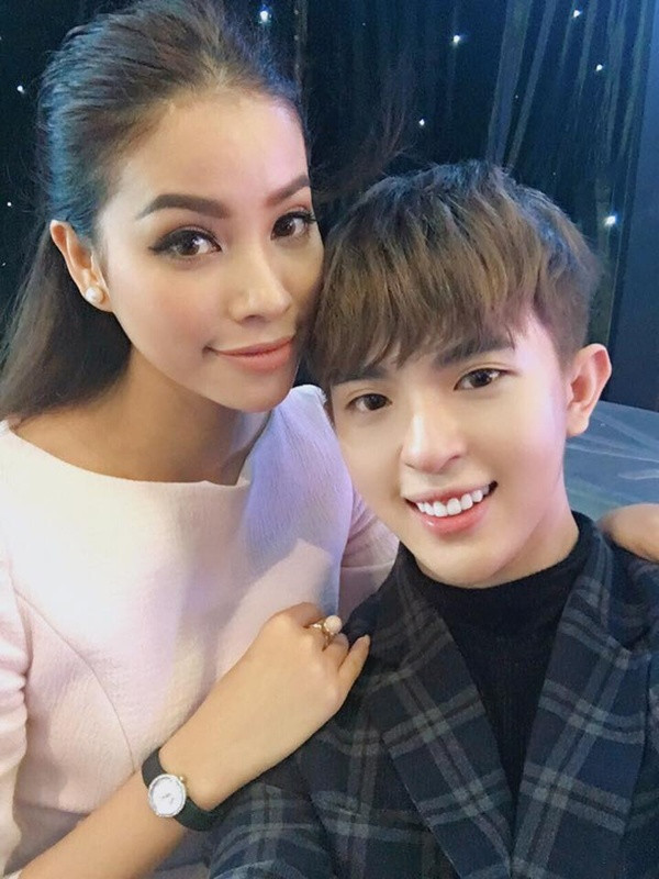 Hoa hậu Thu Hoài chia sẻ về cậu con trai đặc biệt ảnh 12 Hoa hậu Thu Hoài chia sẻ về cậu con trai đặc biệt ảnh 12