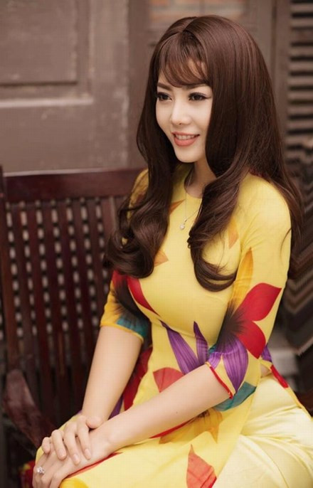Nhan sắc con gái ông trùm “Người phán xử” ngoài đời thực ảnh 5 Nhan sắc con gái ông trùm “Người phán xử” ngoài đời thực ảnh 5