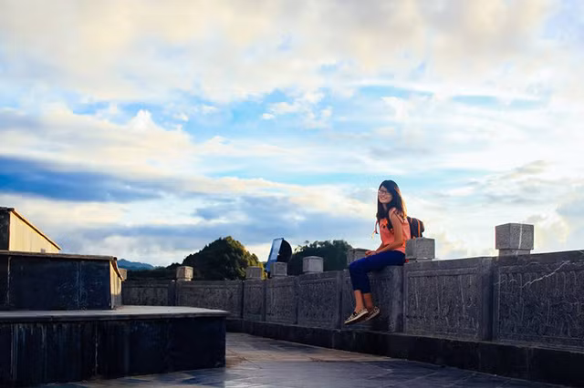 Cựu hoa khôi Ngoại thương năng động và đam mê hội nhập quốc tế ảnh 9