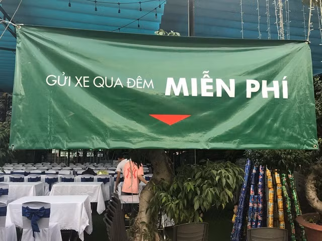 Dân nhậu biết... sợ, quán bia hỗ trợ 100.000 đồng cho khách về - 2