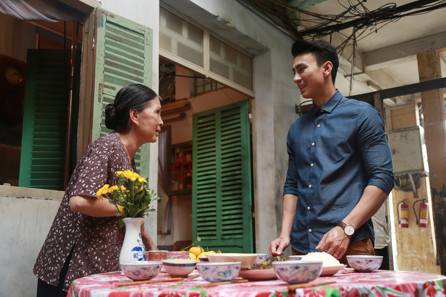 Cảnh trong phim Có căn nhà nằm nghe nắng mưa. Cảnh trong phim Có căn nhà nằm nghe nắng mưa.