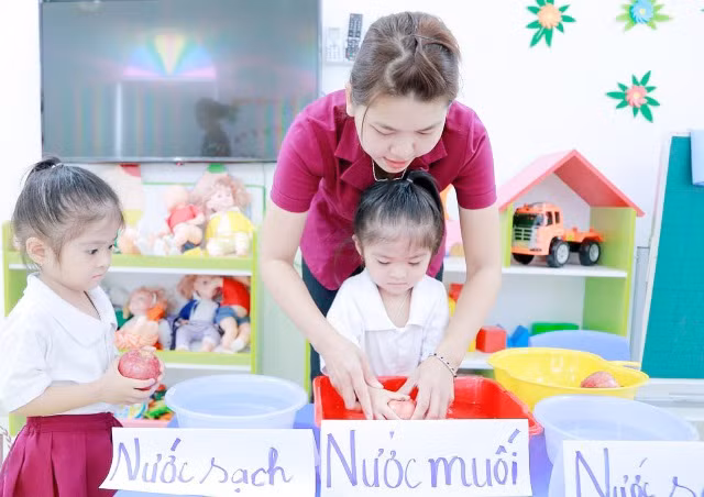 Học người Do Thái dạy con