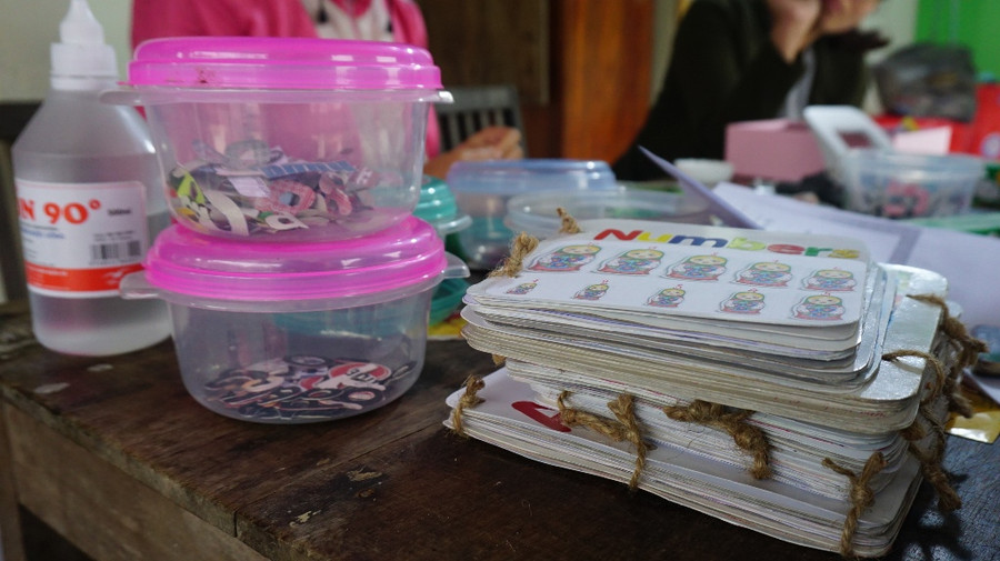 Tất cả đều làm thủ công nên không sản phẩm nào giống nhau