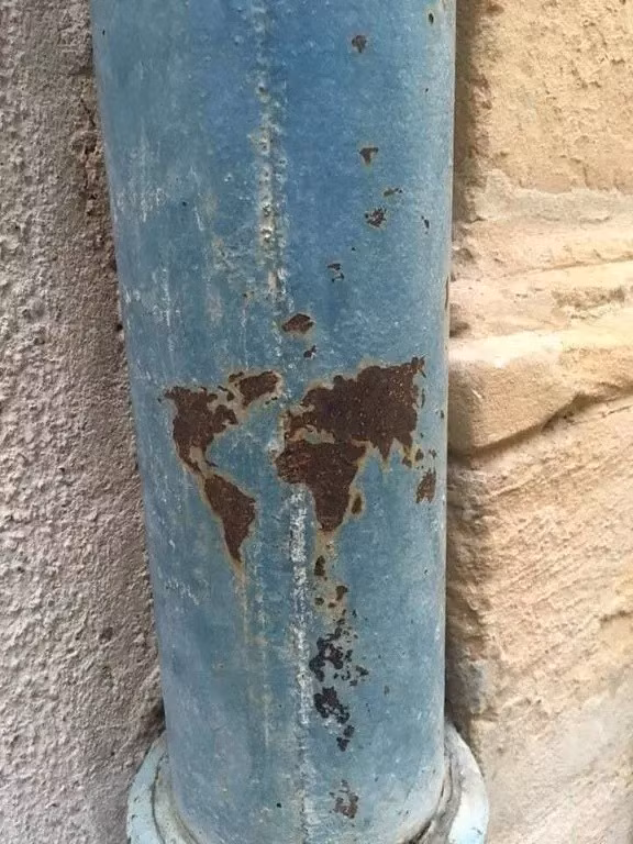 Đến rỉ sắt còn thông thuộc địa lý, bản đồ thế giới.