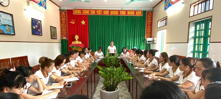 Công tác xây dựng đội ngũ và củng cố sự đoàn kết nội bộ luôn là ưu tiên của nhà trường. Công tác xây dựng đội ngũ và củng cố sự đoàn kết nội bộ luôn là ưu tiên của nhà trường.