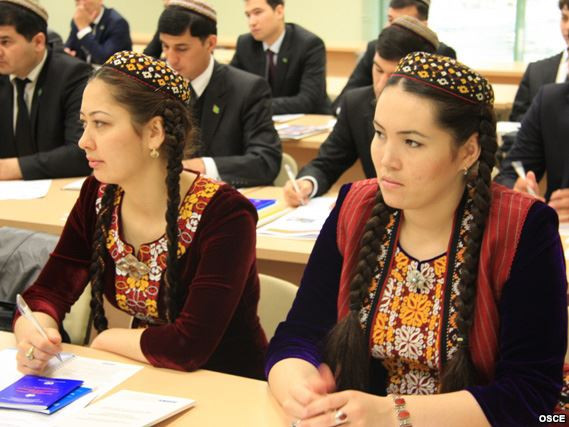 Con đường du học hẹp lại với sinh viên Turkmenistan