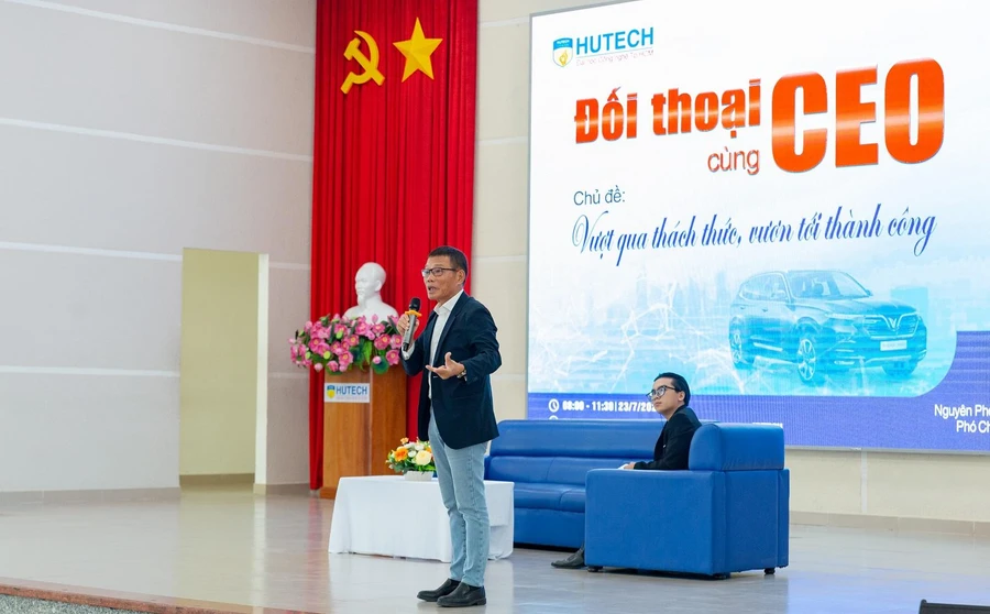 Hơn 1.500 sinh viên HUTECH đối thoại với CEO đến từ Tập đoàn Vingroup