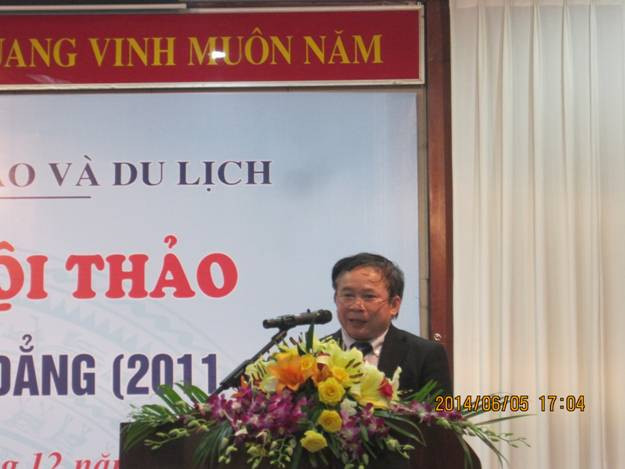 Thứ trưởng Bộ GD&ĐT Bùi Văn Ga phát biểu tại Hội thảo Thứ trưởng Bộ GD&ĐT Bùi Văn Ga phát biểu tại Hội thảo