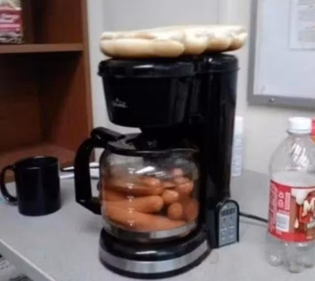 Những sáng kiến khiến bạn nhớ tới thời sinh viên ham chơi hơn học - Hình 15