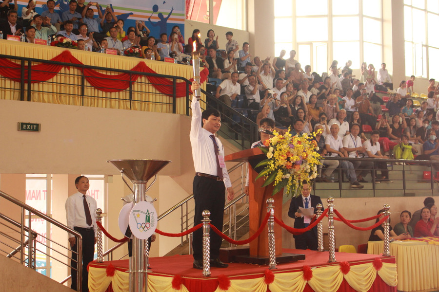 PGS.TS Phạm Việt Đức, Trưởng ban tổ chức Hội khỏe Phù Đổng. PGS.TS Phạm Việt Đức, Trưởng ban tổ chức Hội khỏe Phù Đổng.