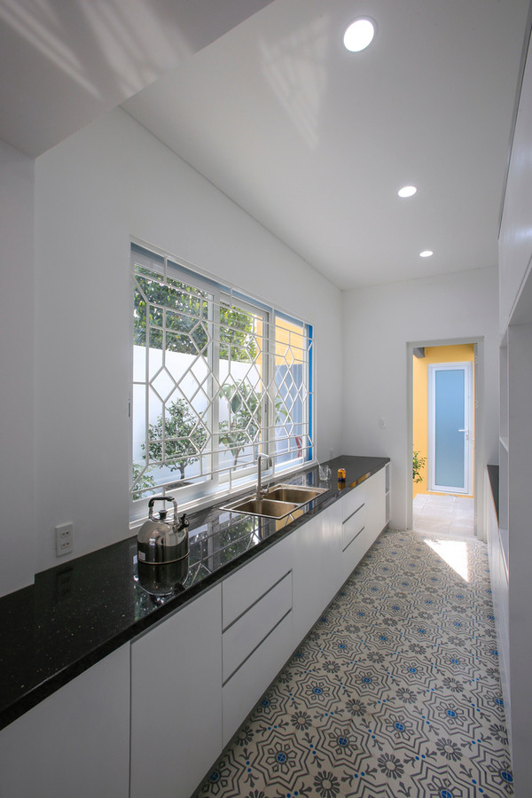 Ngôi nhà như chiếc lồng chim ở ngoại ô Sài Gòn