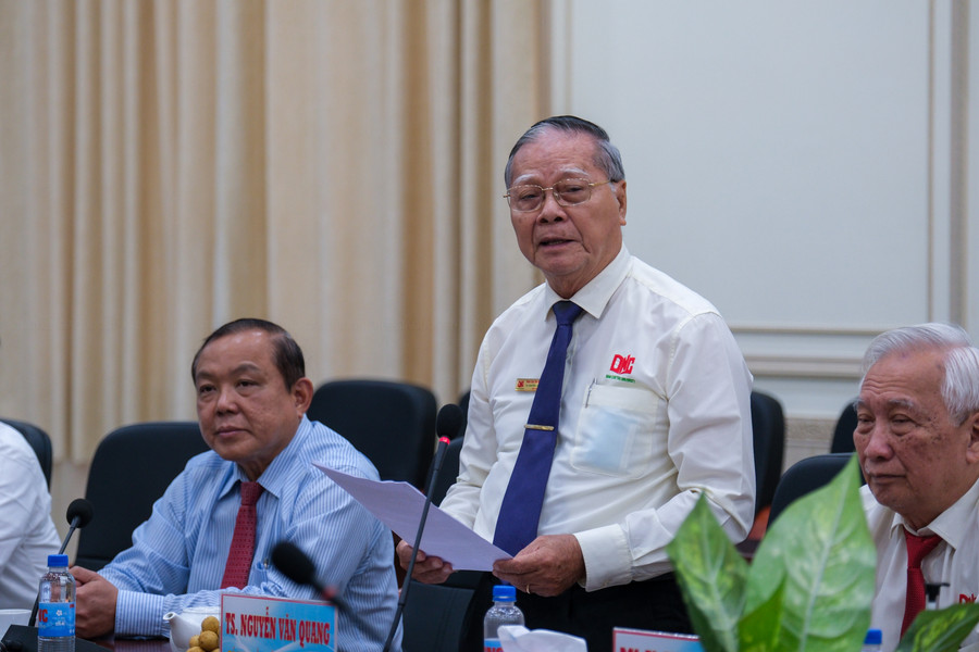 Đại diện lãnh đạo Trường Đại học Nam Cần Thơ và Bệnh viện Đại học Nam Cần Thơ chia sẻ tại buổi lễ. Đại diện lãnh đạo Trường Đại học Nam Cần Thơ và Bệnh viện Đại học Nam Cần Thơ chia sẻ tại buổi lễ.