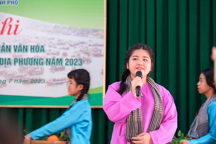 Các tiết mục biểu diễn của học sinh. Các tiết mục biểu diễn của học sinh.