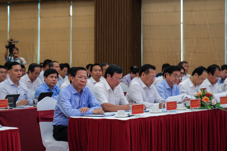 Đại biểu tham dự tại hội nghị.