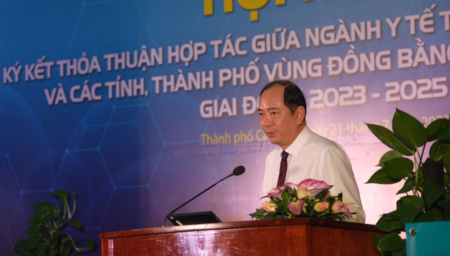 Ông Tăng Chí Thượng, Giám đốc Sở Y tế TPHCM phát biểu tại Hội nghị.