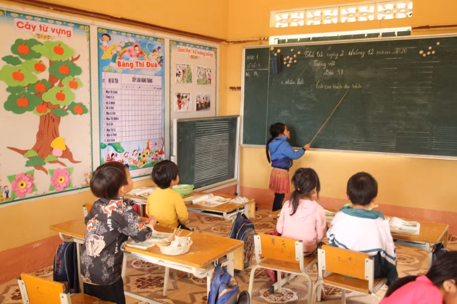 Nhiều nơi vẫn thiếu giáo viên.