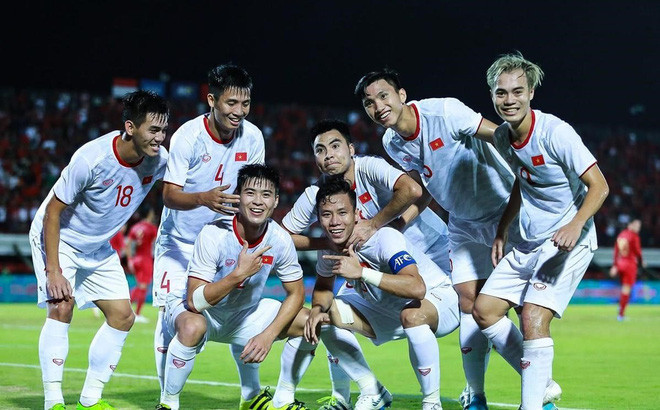 ĐT Việt Nam.