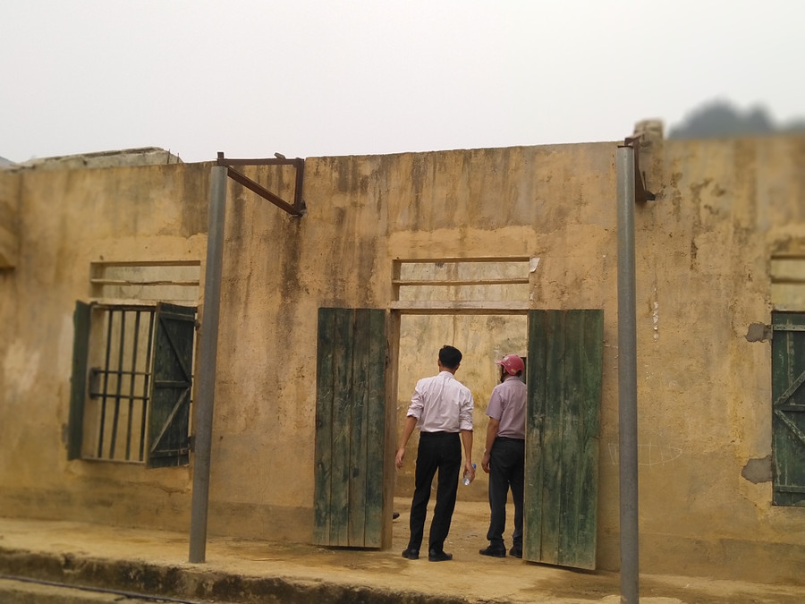 ĐIểm trường Trủ Lủng Dưới vừa bị cơn lốc làm tốc mái hoàn toàn ĐIểm trường Trủ Lủng Dưới vừa bị cơn lốc làm tốc mái hoàn toàn