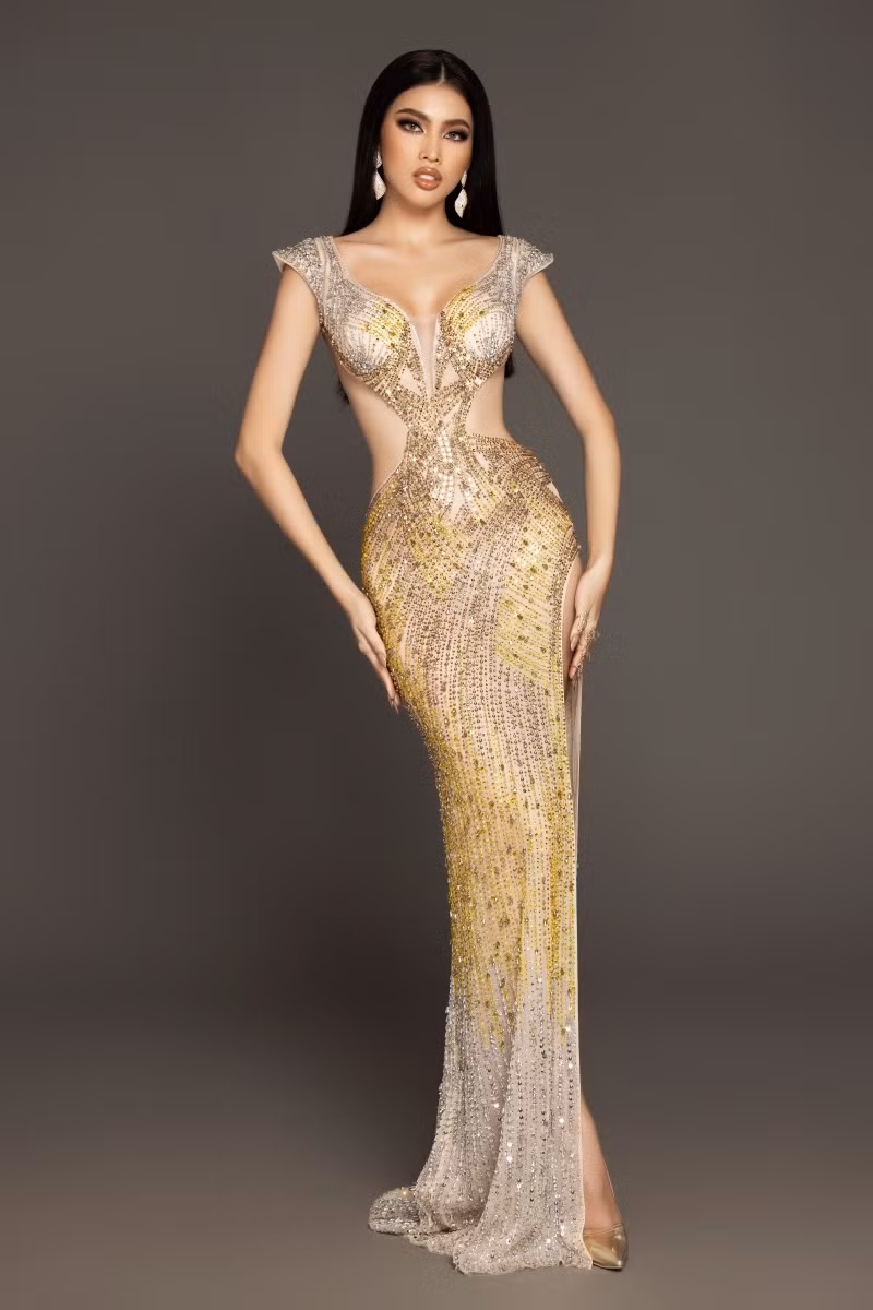 Khoảnh khắc hô vang Việt Nam của Á Hậu Ngọc Thảo gây “bão mạng” ảnh 1