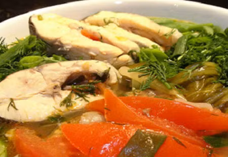 Món canh cá thơm ngon, hấp dẫn cả gia đình bạn (Ảnh minh họa)