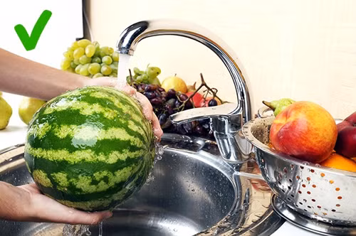Những thực phẩm tuyệt đối không rửa và bắt buộc phải rửa ảnh 3 nhung-thuc-phm-tuyet-doi-khong-rua-va-bat-buoc-phai-rua-2